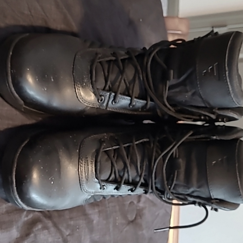 Military, first responder boots